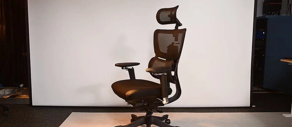 Железо под сиденьем: энтузиаст собрал игровой PC внутри кресла