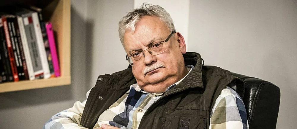 Автор «Ведьмака» Анджей Сапковский потроллил Джорджа Мартина, который так и не дописал «Ветра зимы»