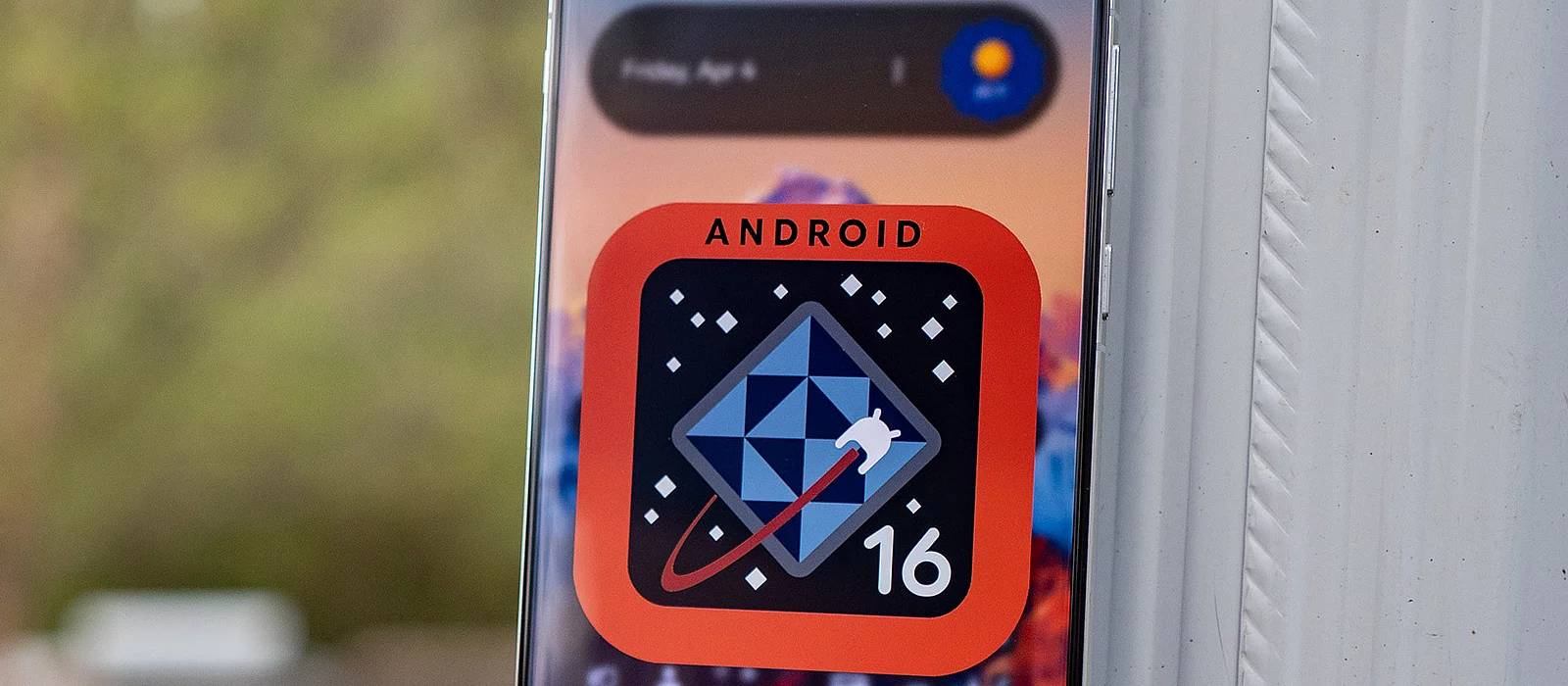 Google выпустила Android 16 — прокачанные уведомления, безопасность и новые фишки для планшетов
