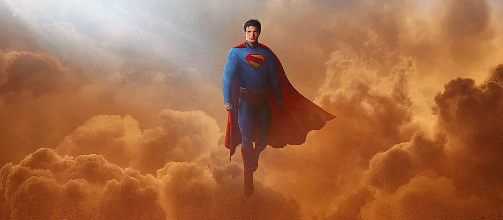 Новый «Супермен» официально вышел онлайн