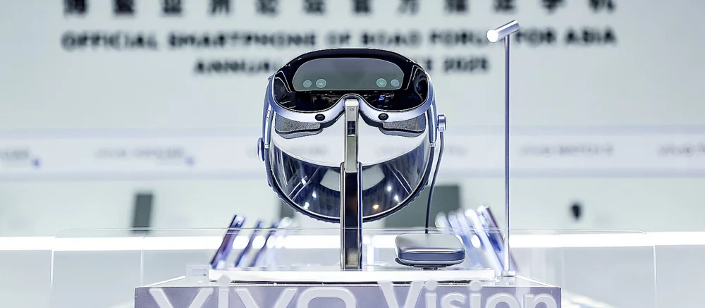 Vivo представила свою первую MR-гарнитуру Vision