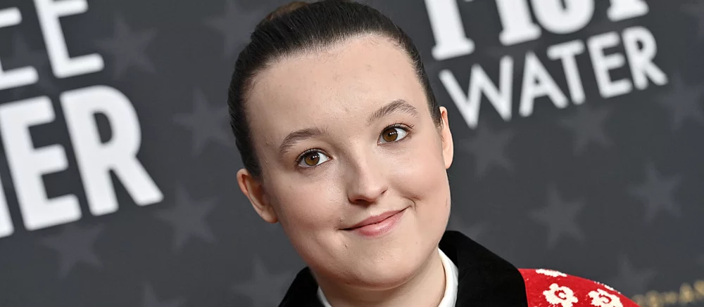 «Я могла бы сыграть Человека-паука»: Белла Рэмзи пошутила, что могла бы сняться в кинокомиксе Marvel