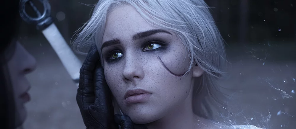 Девушки из России показали трогательный парный косплей Цири и Йеннифэр по мотивам The Witcher 3