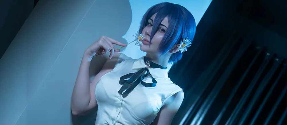 Косплеерша показала реальную Резе из аниме «Человек-бензопила»