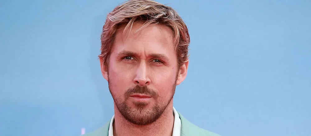 Райан Гослинг в Средиземном море: свежее фото со съёмок новых «Звёздных войн»