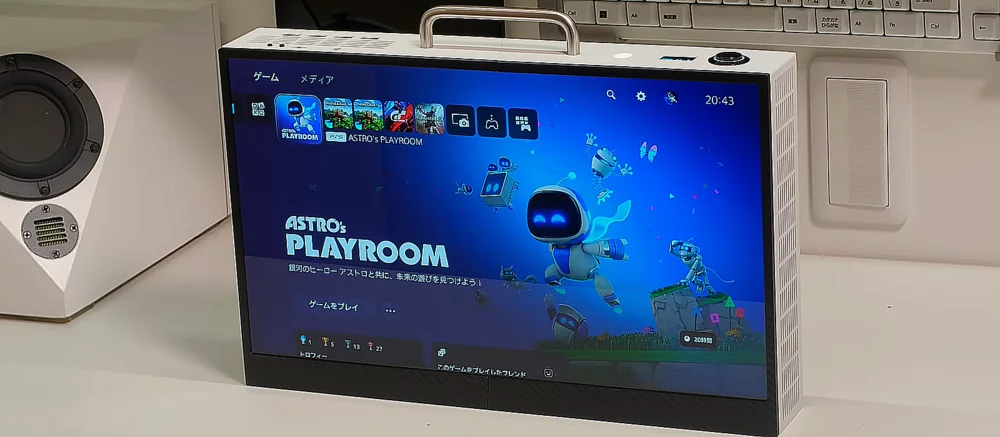 Японец превратил PlayStation 5 в портативную консоль