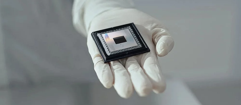 Глава NVIDIA заявил о стремительном сокращении разрыва между США и Китаем в сфере ИИ-чипов