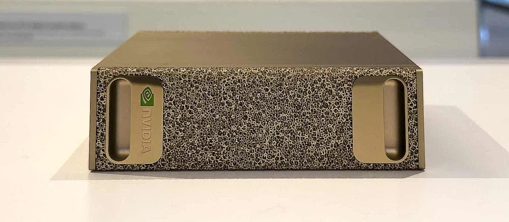 ИИ-станции NVIDIA DGX Spark тянет Cyberpunk 2077, но с оговорками