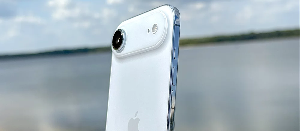 СМИ: из-за провала iPhone Air китайские производители смартфонов отказались от сверхтонких моделей