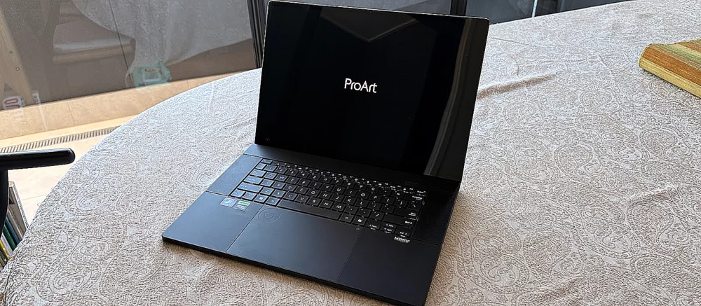 ASUS начала продажи флагманского ноутбука ProArt P16 с AMD Ryzen AI 9 и GeForce RTX 5090