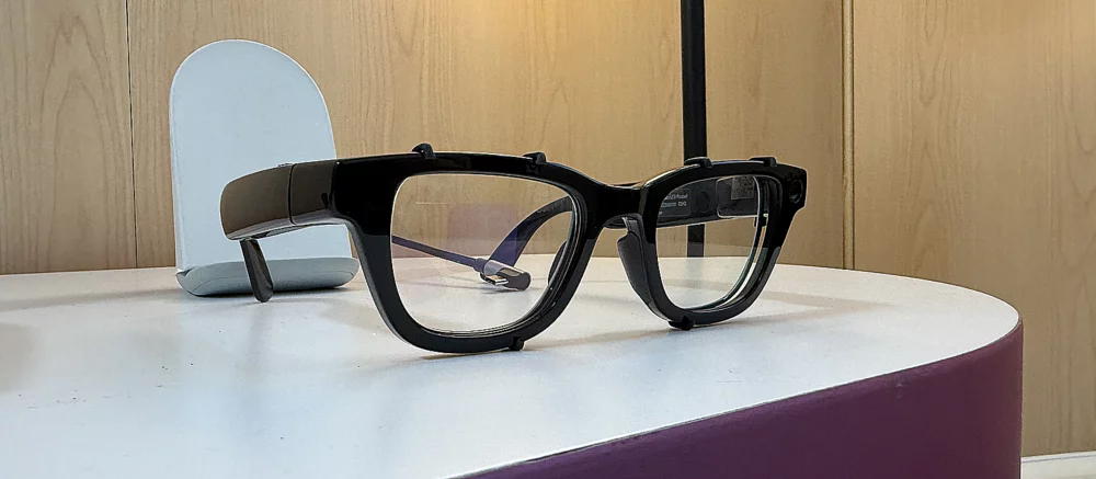 Google представила обновления для Galaxy XR и показала новые умные очки на Android XR