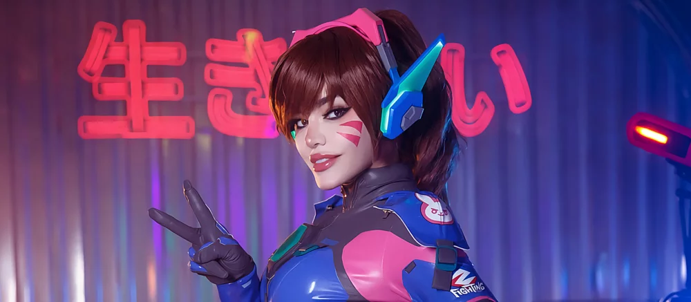 Косплеерша раздела D.Va из Overwatch