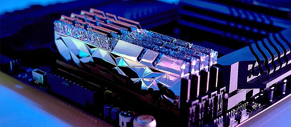 Почему из-за ИИ выросли цены на ОЗУ?