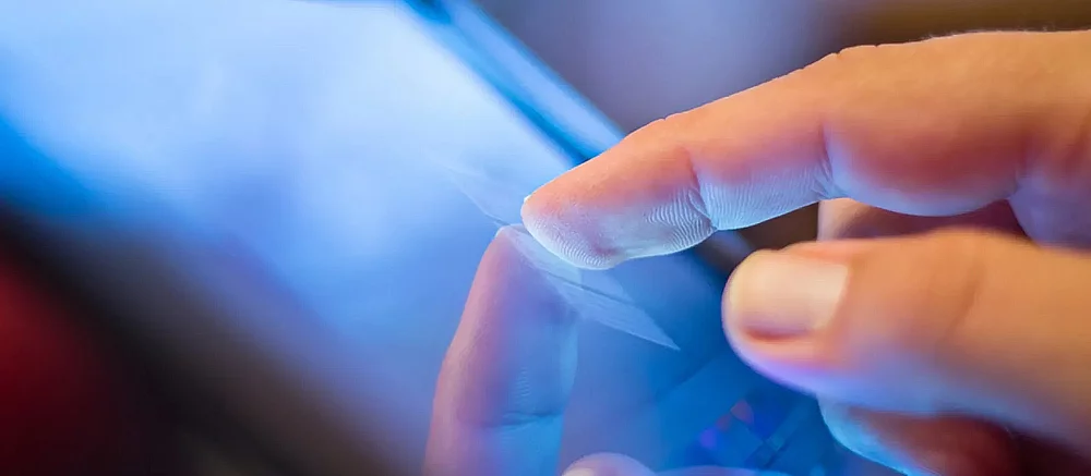 Картинка, которую можно потрогать: создан дисплей с ощутимым рельефом света