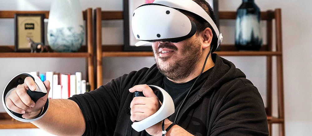 ТОП-15 крутых игр для PlayStation VR 2, в которые стоит поиграть в 2025 году: от фитнеса до симулятора охотника на машины