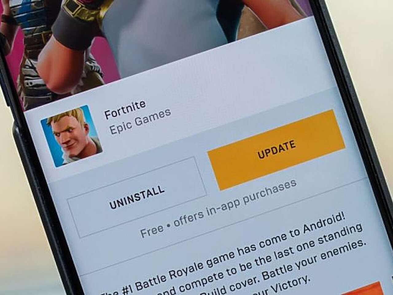 Старая версия установщика Fortnite на Android позволяла хакерам взламывать  тысячи телефонов