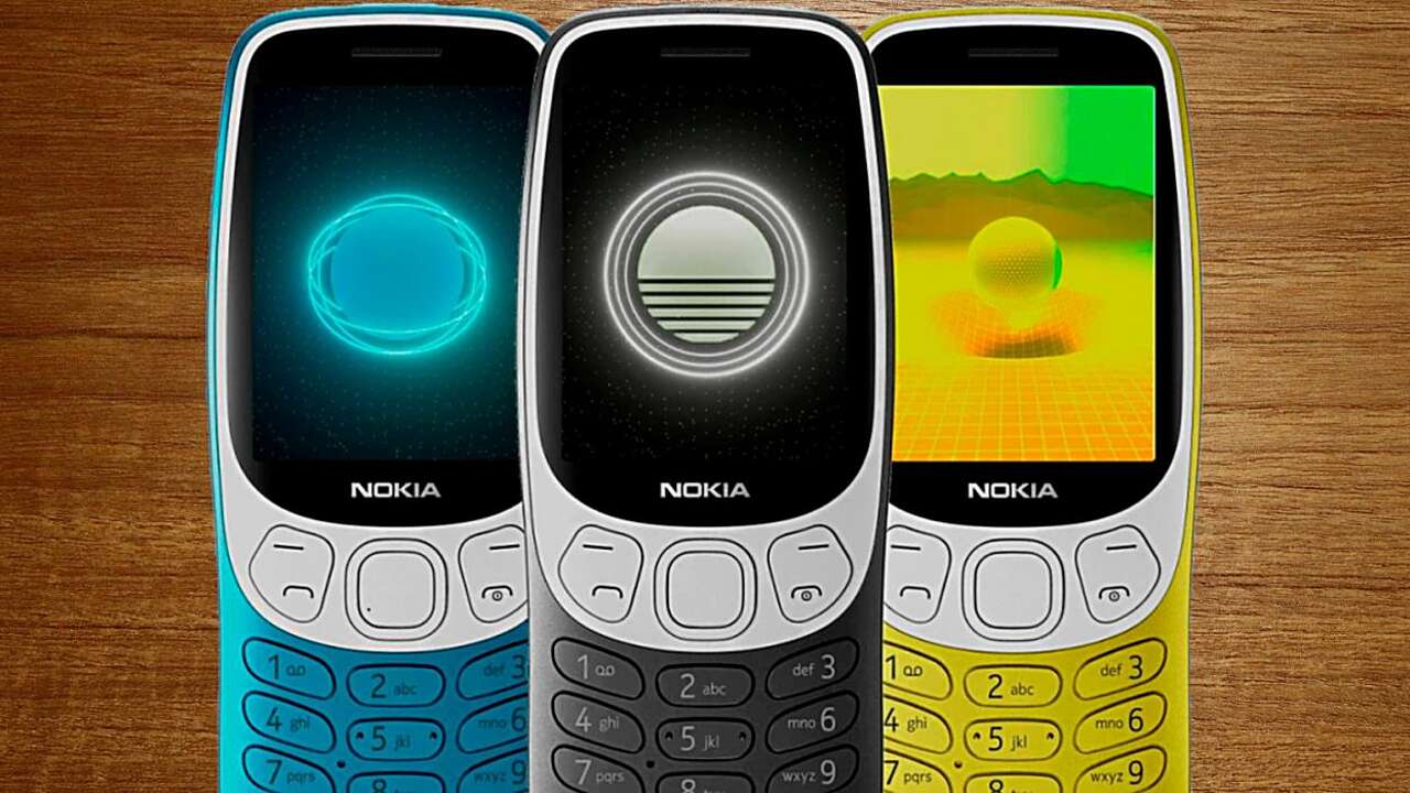 Возвращение легенды: Nokia анонсировала релиз модернизированного Nokia 3210  в честь 25-летнего юбилея