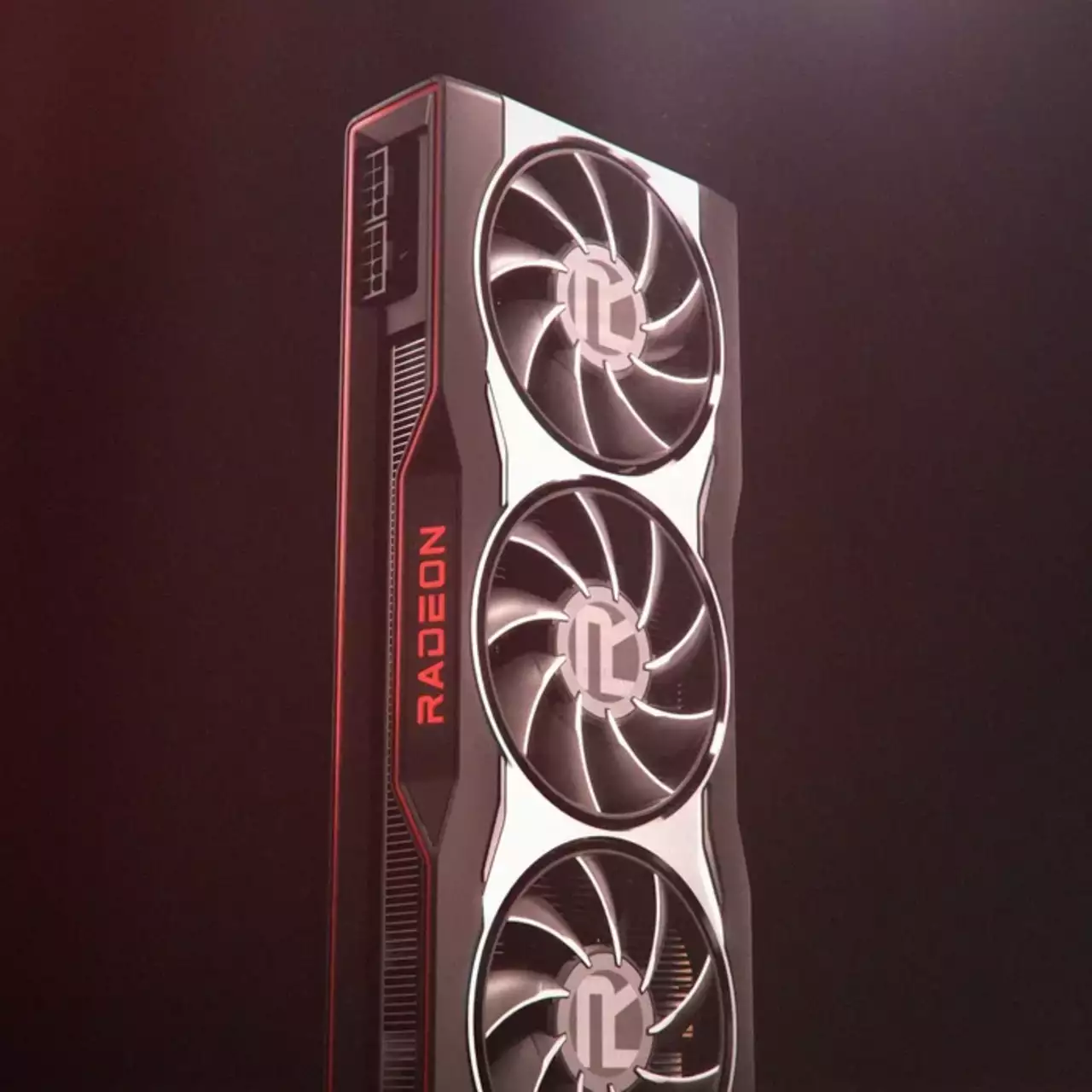 AMD представила бюджетную геймерскую видеокарту Radeon RX 6750 GRE. Цена и характеристики AMD представила бюджетную геймерскую видеокарту Radeon RX 6750 GRE. Цена и характеристики