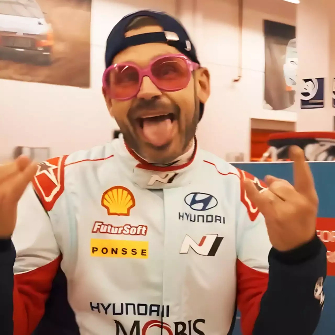 Компания Hyundai показала свою версию трейлера GTA 6 и впечатлила фанатов этой работой Компания Hyundai показала свою версию трейлера GTA 6 и впечатлила фанатов этой работой