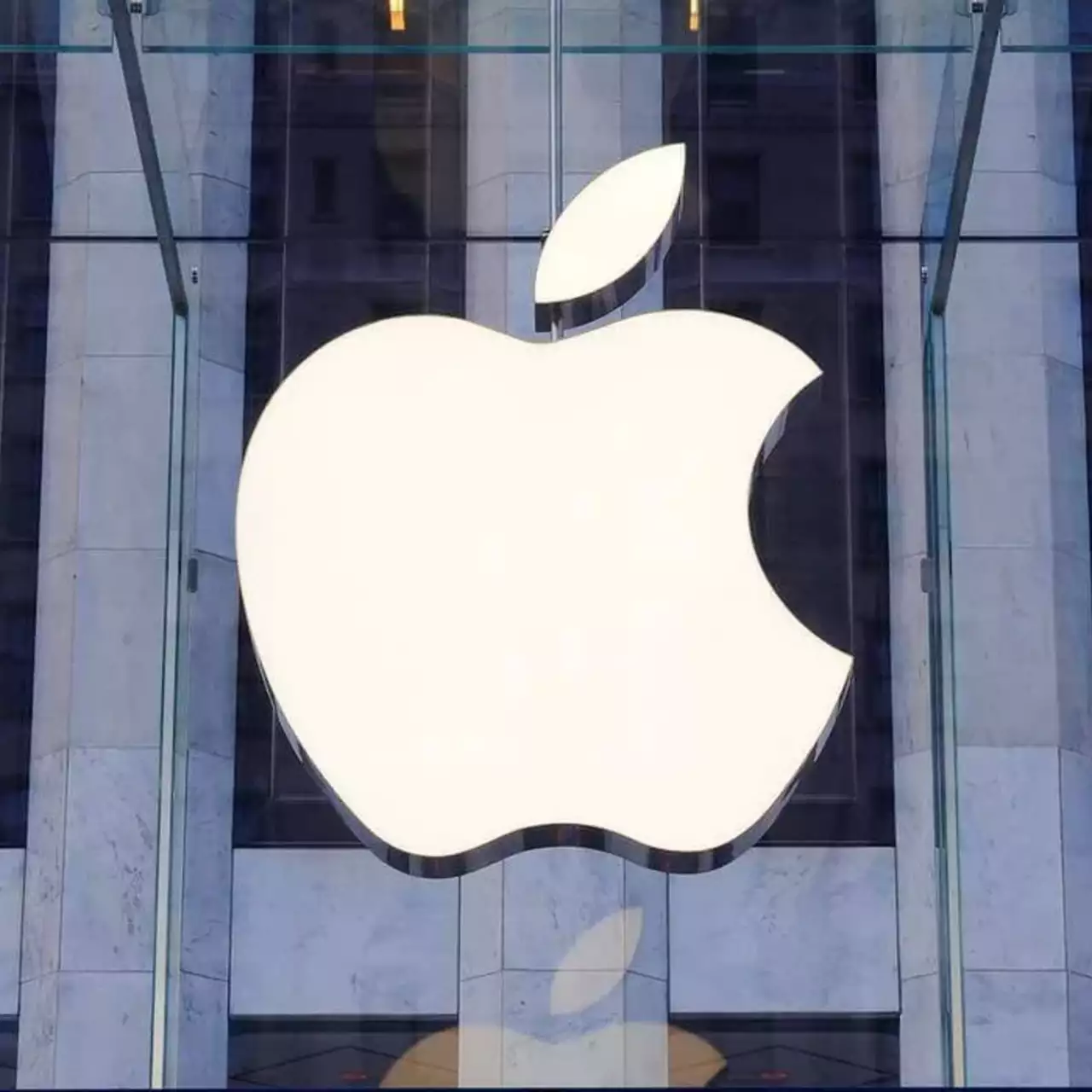 Apple вновь пришлось извиниться за рекламу — на этот раз перед Тайландом Apple вновь пришлось извиниться за рекламу — на этот раз перед Тайландом