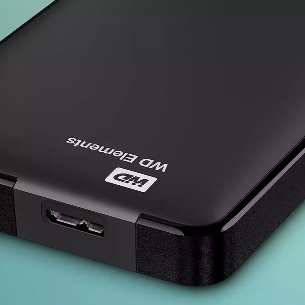 Western Digital представила ряд новых устройств, среди которых SSD на 128Тб и microSD-карта 4 Тб