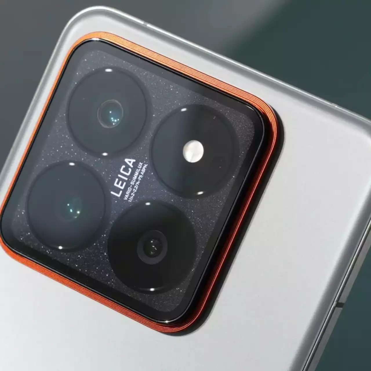Названы смартфоны Xiaomi, которые получат обновлённую HyperOS Названы смартфоны Xiaomi, которые получат обновлённую HyperOS