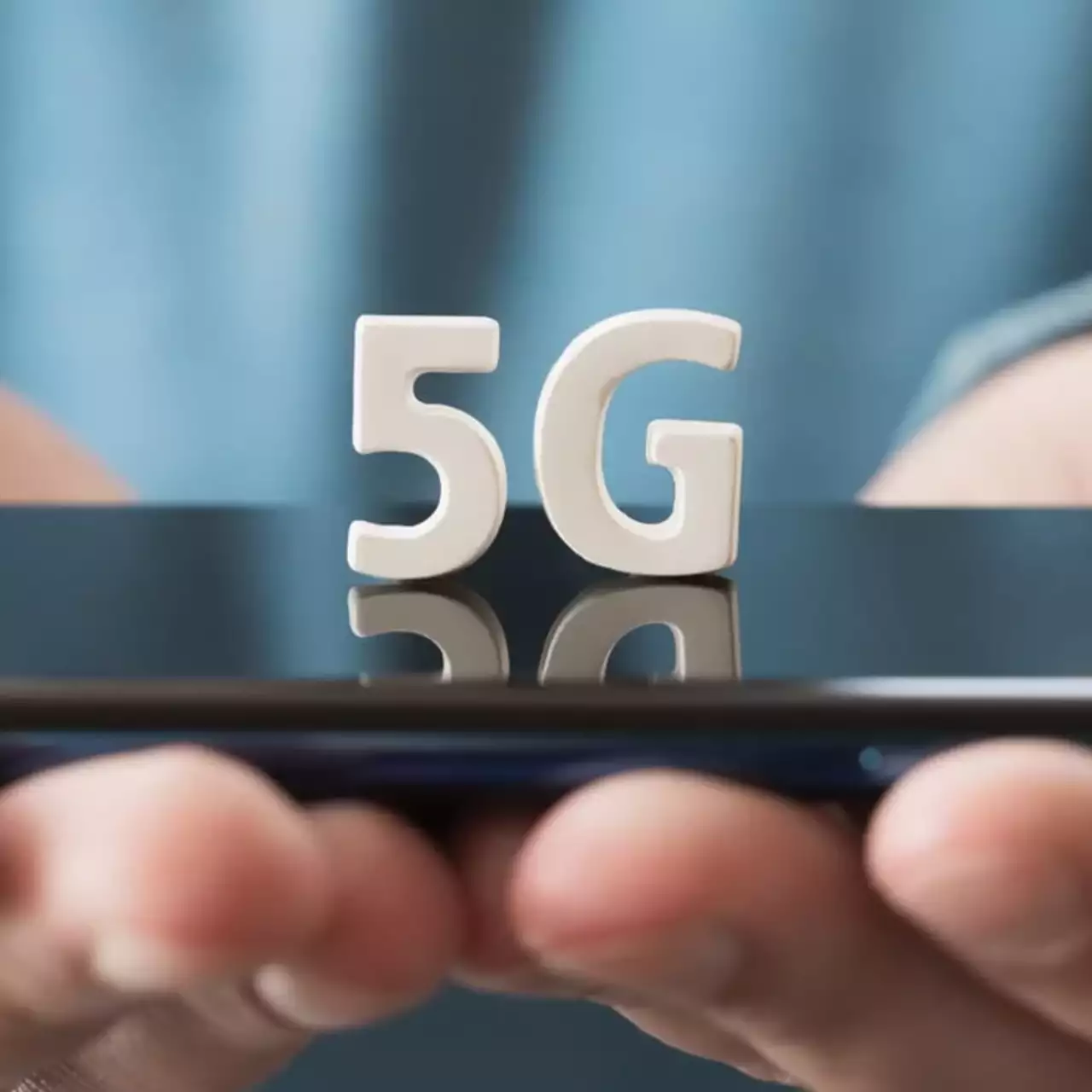 В Японии установили первые 5G-окна для мобильной связи В Японии установили первые 5G-окна для мобильной связи