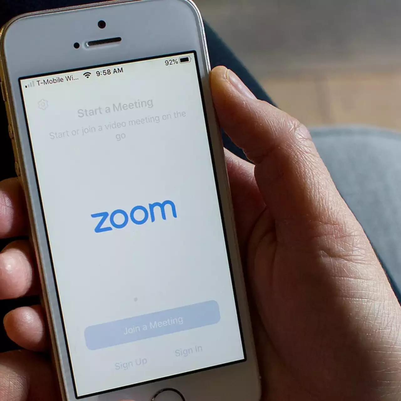 Теперь в конференции Zoom одновременно могут участвовать миллион человек Теперь в конференции Zoom одновременно могут участвовать миллион человек