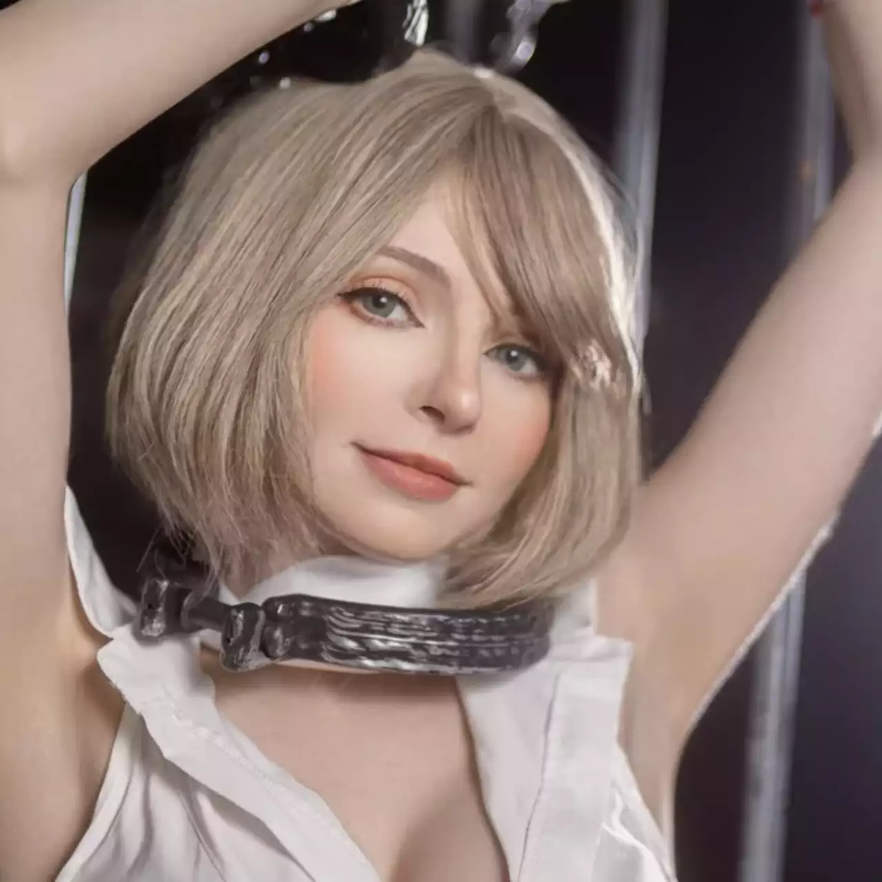 Реальная Эшли из ремейка Resident Evil 4 выпустила парный фотосет по NieR Automata Реальная Эшли из ремейка Resident Evil 4 выпустила парный фотосет по NieR Automata
