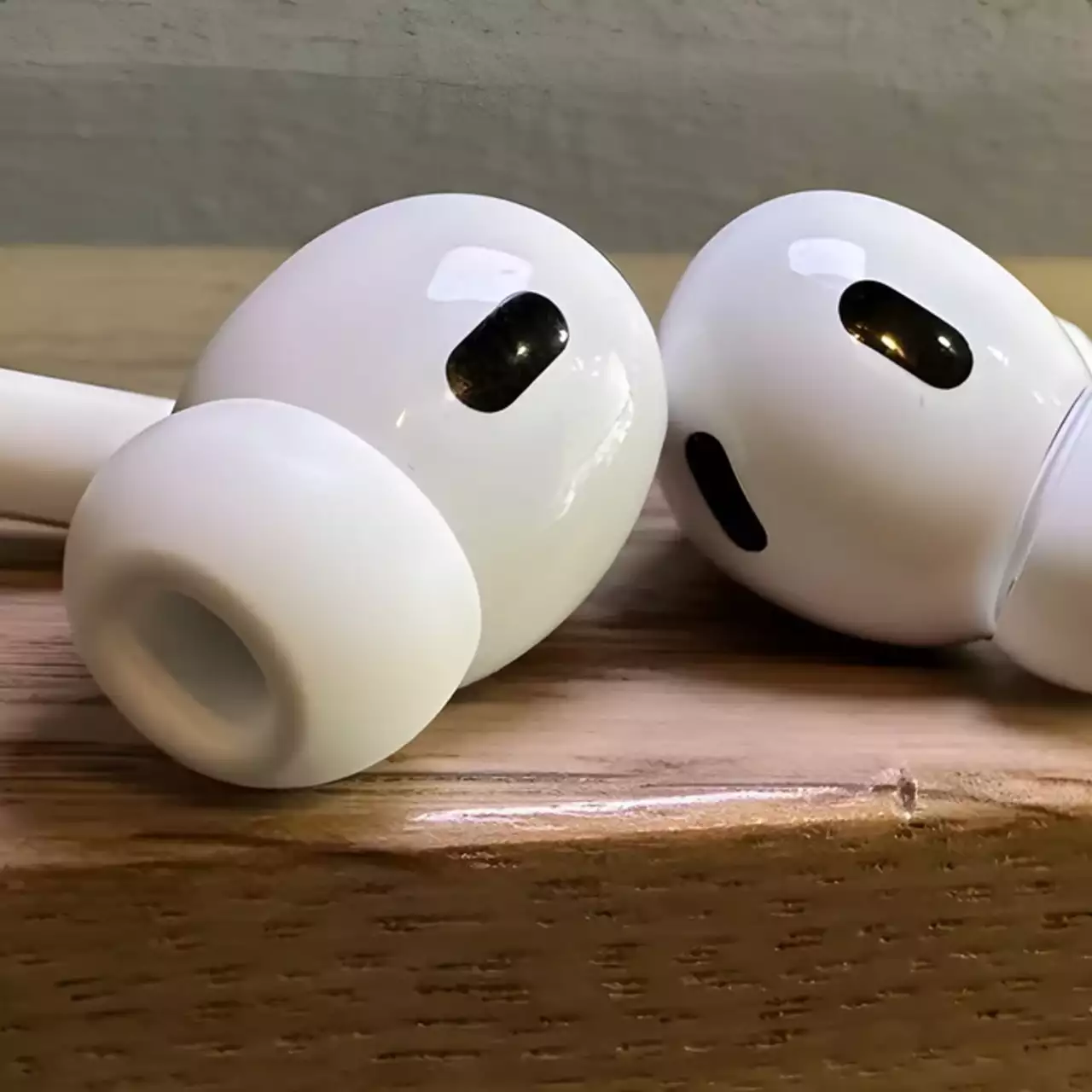Слух: Apple анонсирует AirPods Pro 3 с улучшенным шумоподавлением Слух: Apple анонсирует AirPods Pro 3 с улучшенным шумоподавлением