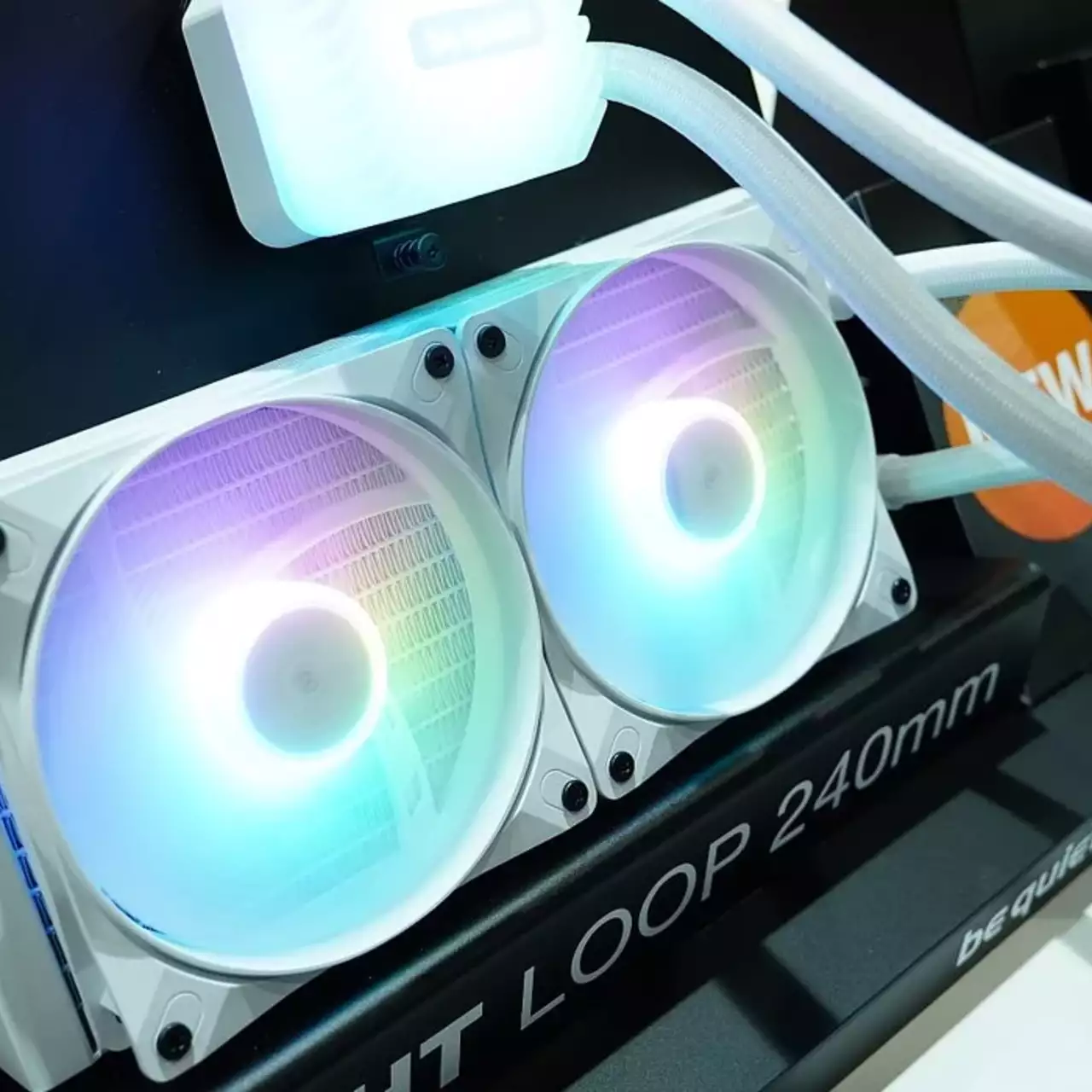 be Quiet! представляет яркую СЖО Light Loop с новыми радиаторами и подсветкой