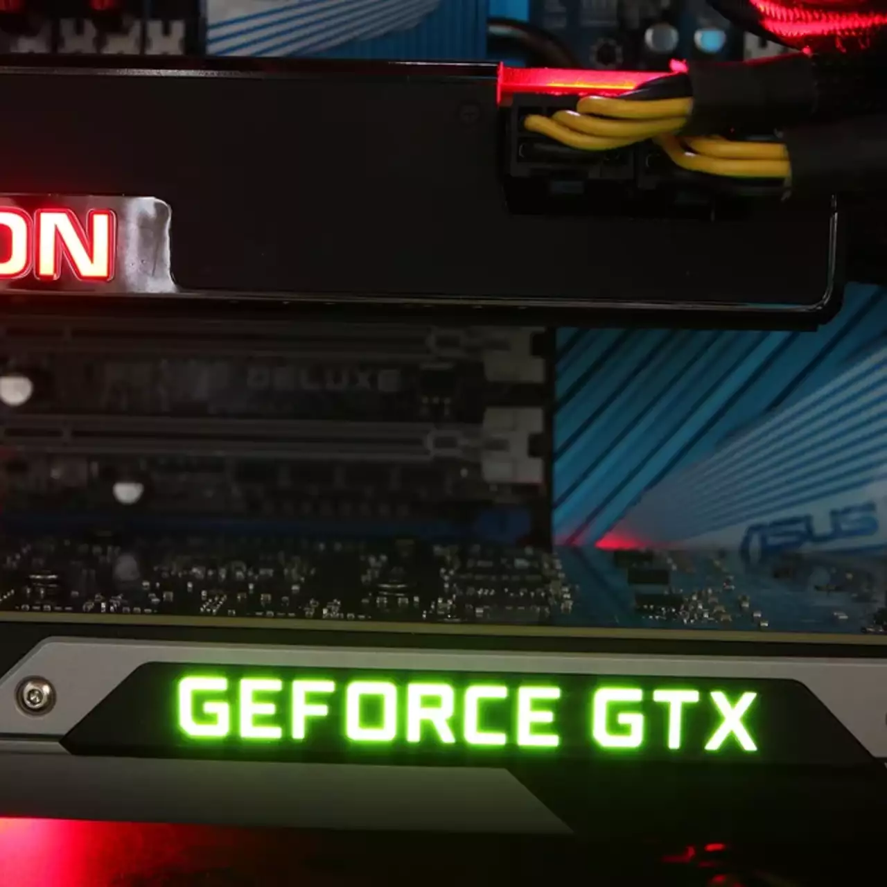 AMD отказывается от гонки с NVIDIA и делает ставку на массовый рынок AMD отказывается от гонки с NVIDIA и делает ставку на массовый рынок