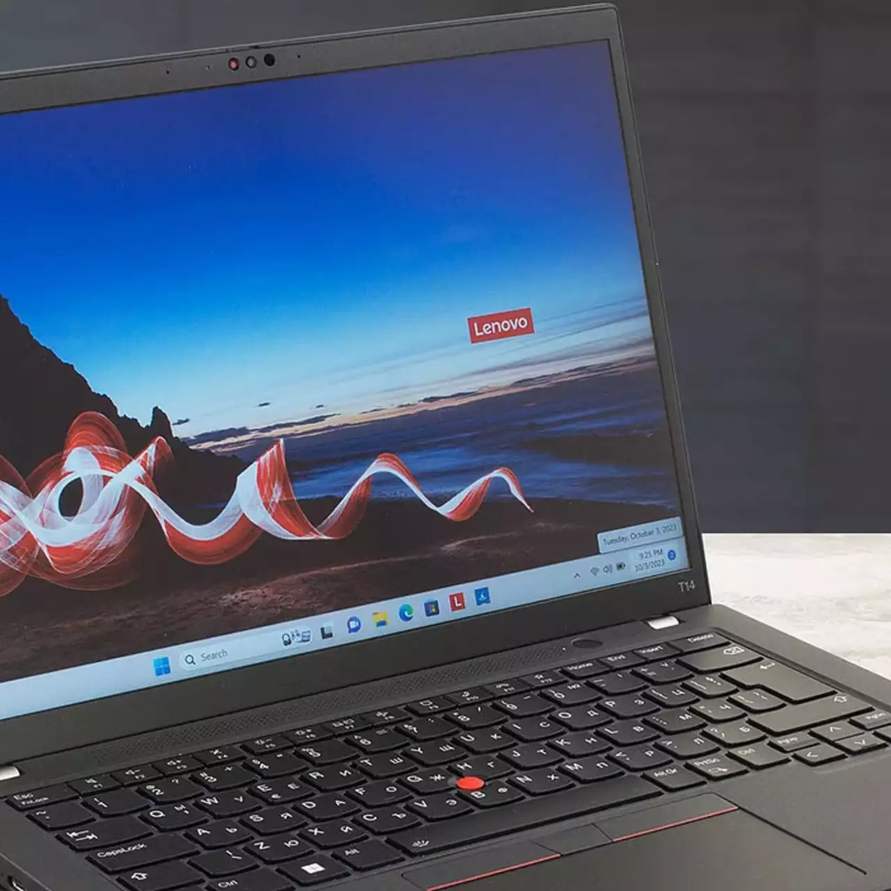 Lenovo анонсировала ноутбук на базе еще не вышедшего процессора AMD Lenovo анонсировала ноутбук на базе еще не вышедшего процессора AMD