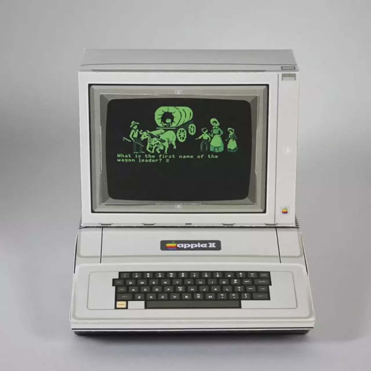 Показан крошечный Apple 2, полностью эмулирующий оригинальный ПК Показан крошечный Apple 2, полностью эмулирующий оригинальный ПК