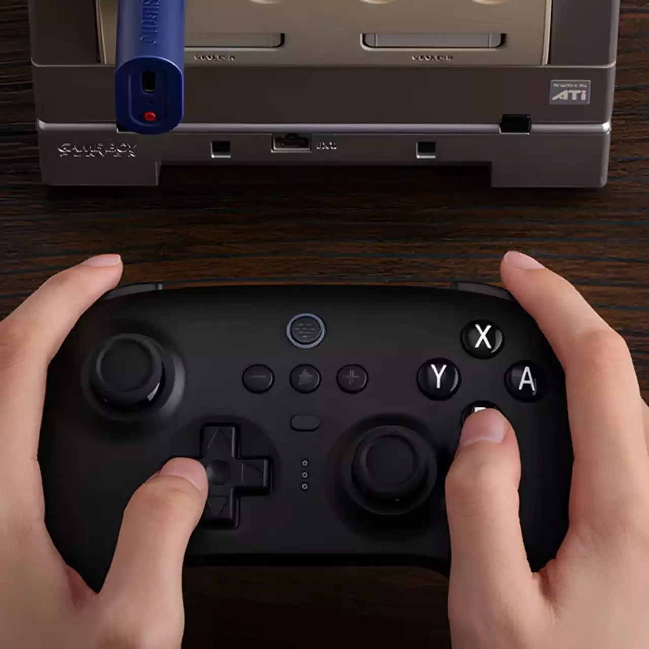 8BitDo представила аксессуар для GameCube и Wii, который добавляет поддержку современных Bluetooth-контроллеров 8BitDo представила аксессуар для GameCube и Wii, который добавляет поддержку современных Bluetooth-контроллеров