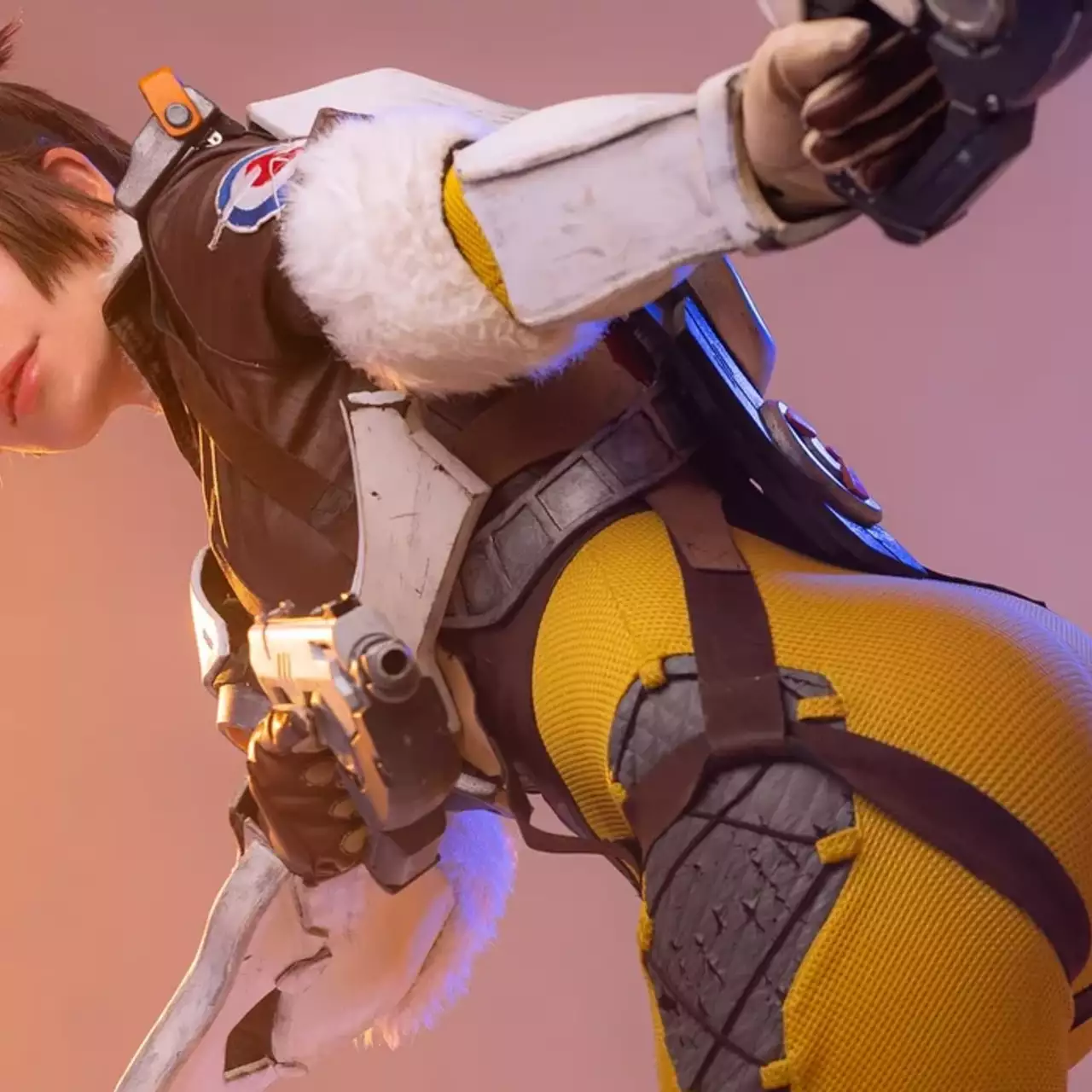 Россиянка в образе Трейсер из Overwatch показала косплей для взрослых Россиянка в образе Трейсер из Overwatch показала косплей для взрослых