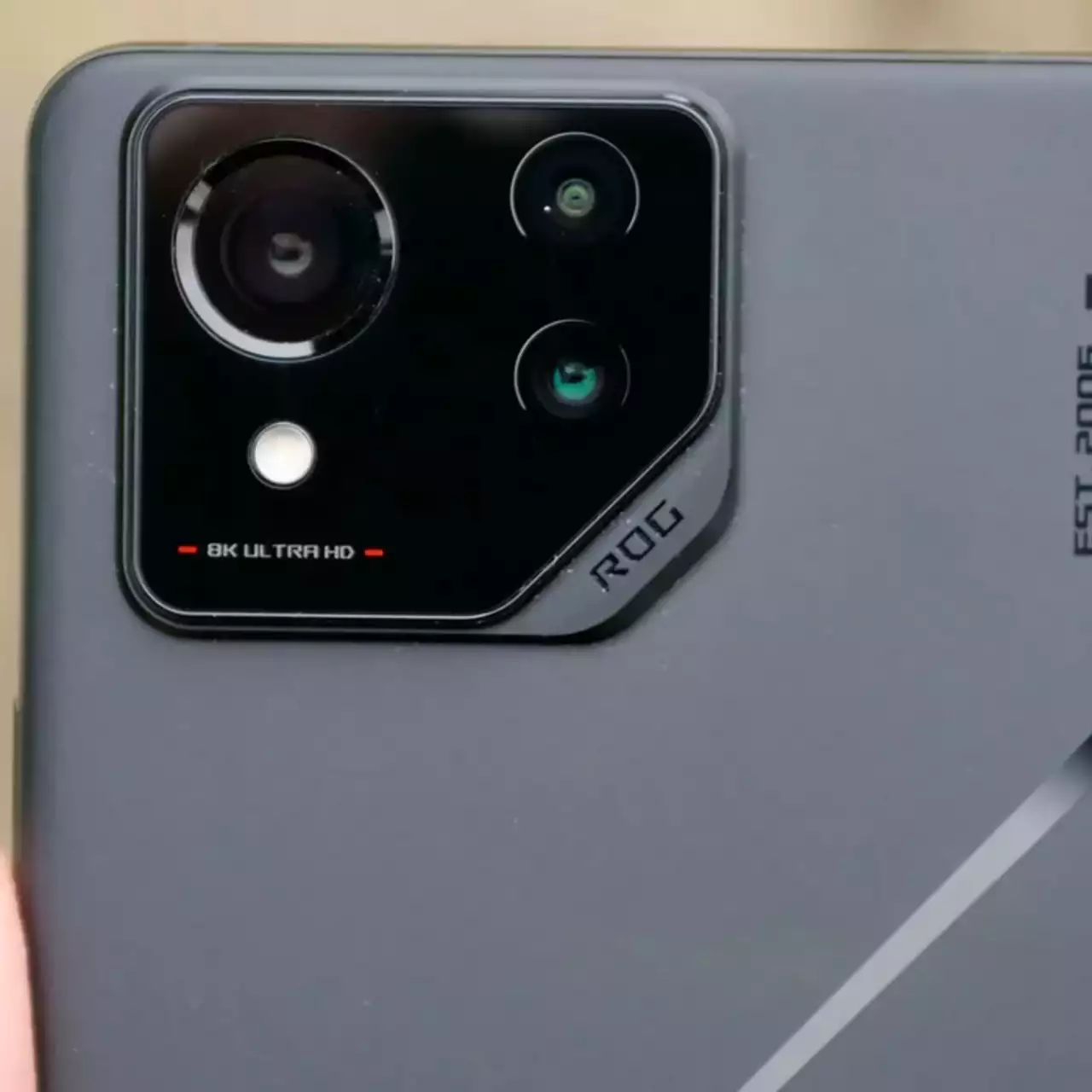 Появился сентябрьский ТОП-10 самых мощных Android-смартфонов Появился сентябрьский ТОП-10 самых мощных Android-смартфонов