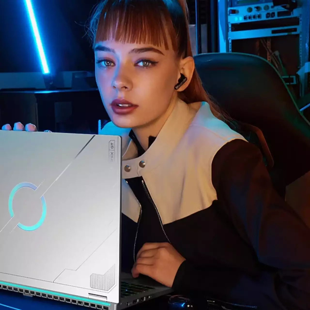 Infinix запускает новые игровые ноутбуки в России с мощными процессорами и кибердизайном Infinix запускает новые игровые ноутбуки в России с мощными процессорами и кибердизайном