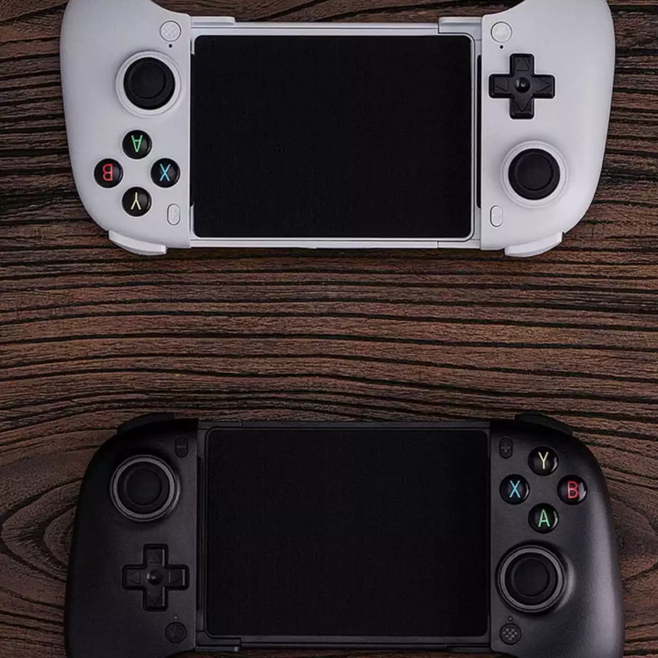 Представлен контроллер от 8BitDo для смартфонов с датчиками Холла Представлен контроллер от 8BitDo для смартфонов с датчиками Холла