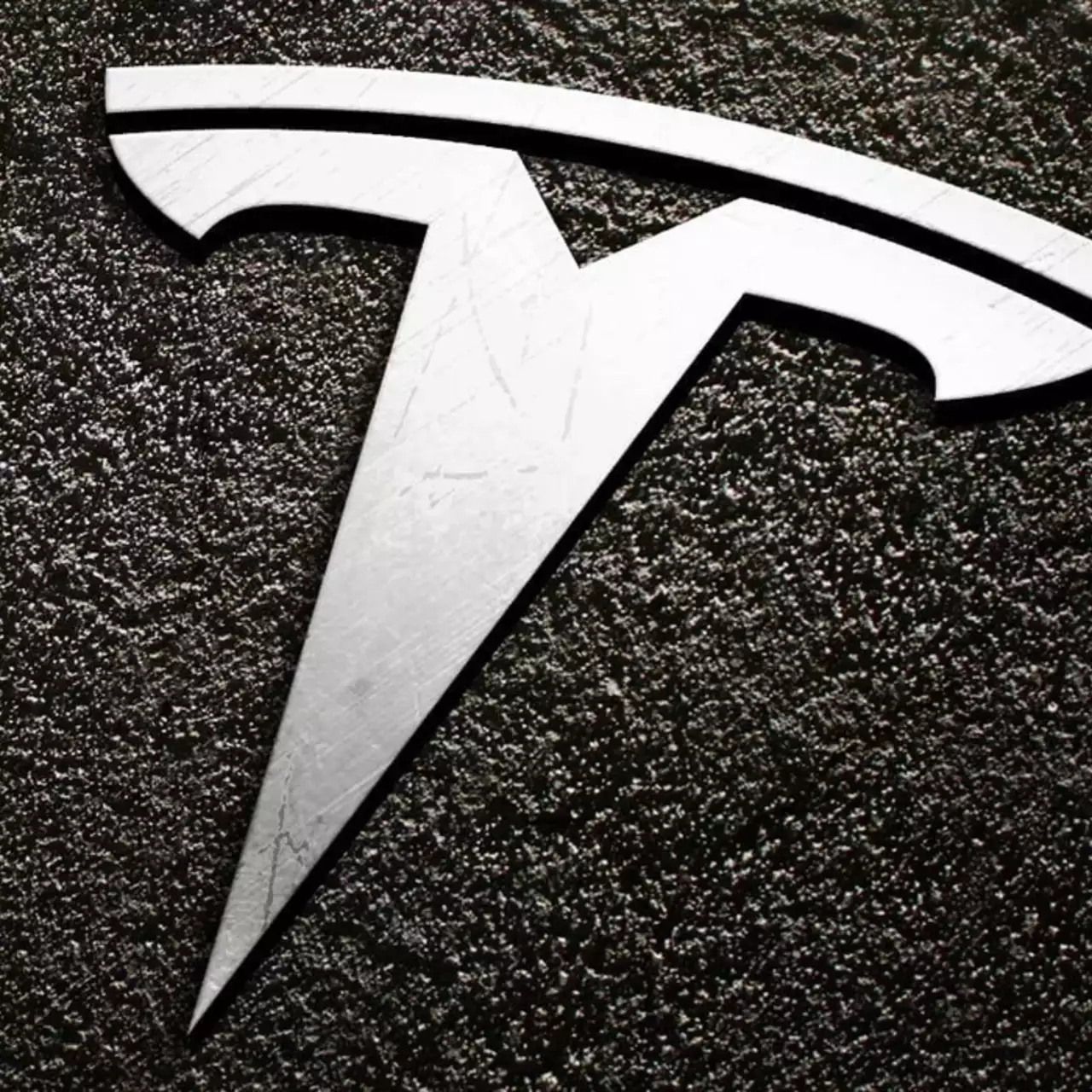 Илон Маск ответил, при каком условии Tesla выпустит собственный смартфон, о котором уже давно ходят слухи