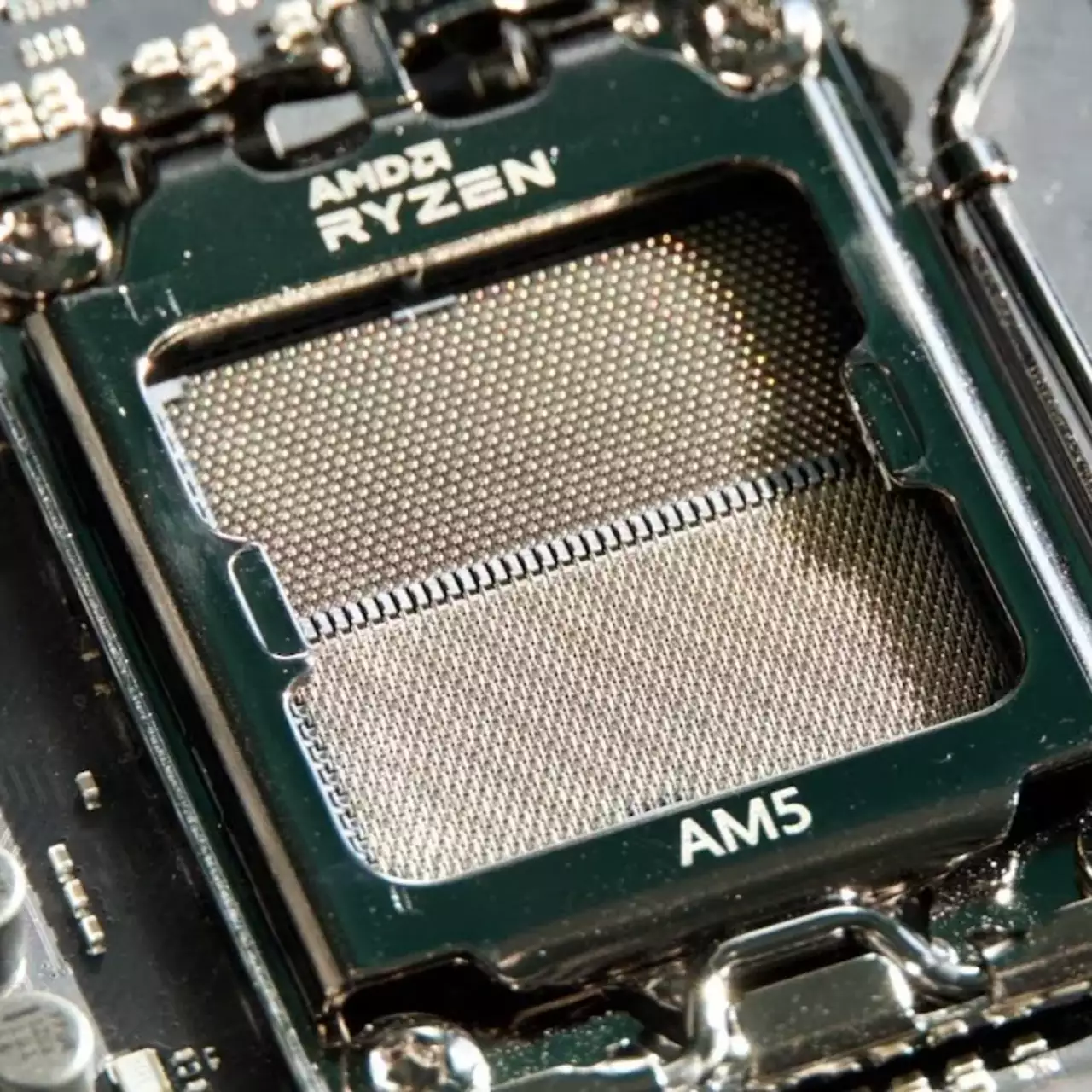 AMD продлевает жизнь сокета AM5 для процессоров на архитектуре Zen 6 AMD продлевает жизнь сокета AM5 для процессоров на архитектуре Zen 6