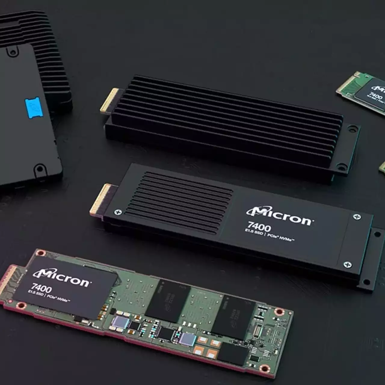 Представлен самый быстрый SSD с ёмкостью 61,44 Тб Представлен самый быстрый SSD с ёмкостью 61,44 Тб