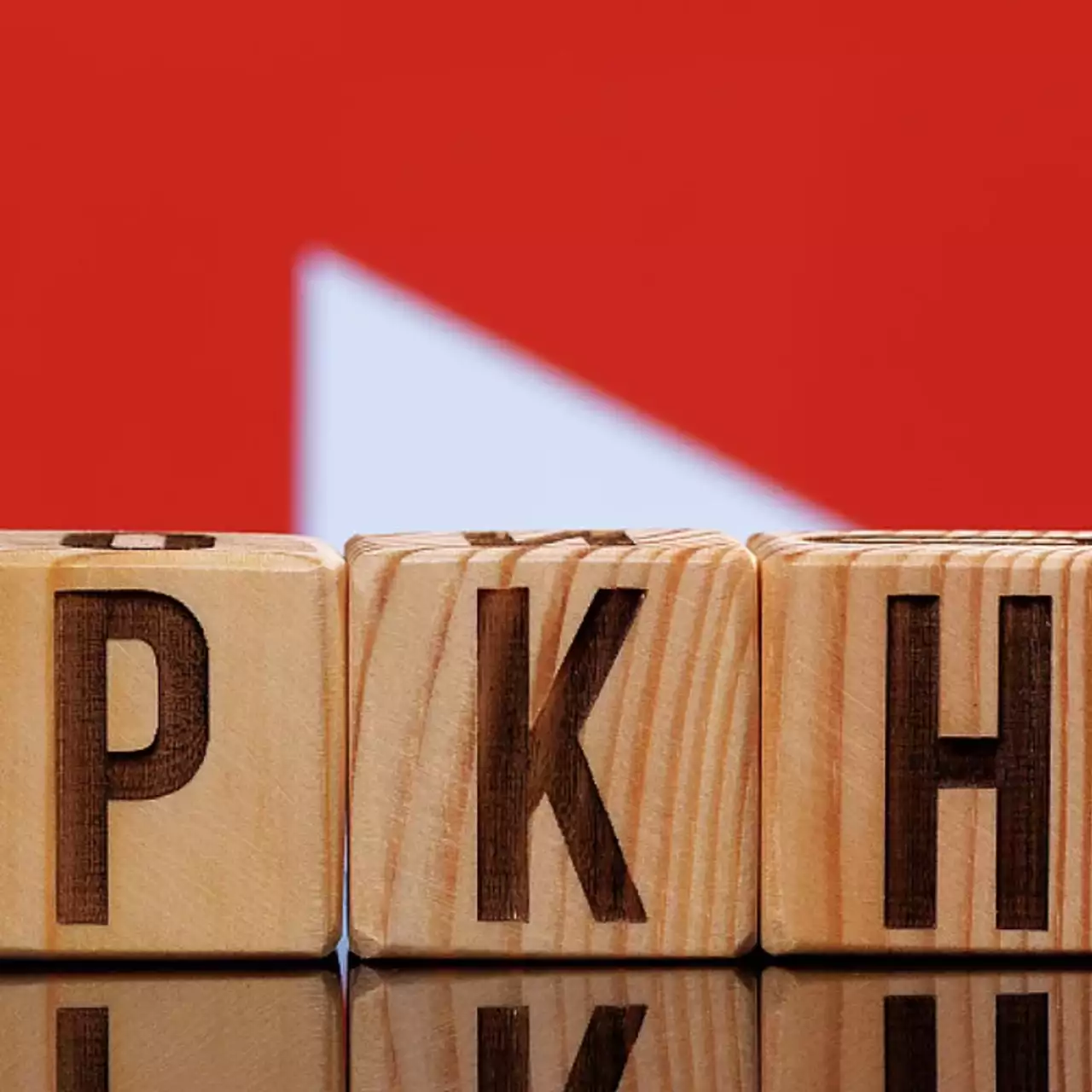 Несмотря на заявления Роскомнадзора о блокировке YouTube, «Ростелеком» по-прежнему ссылается на устаревание оборудования и отсутствие всяких ограничений на доступ к ресурсу