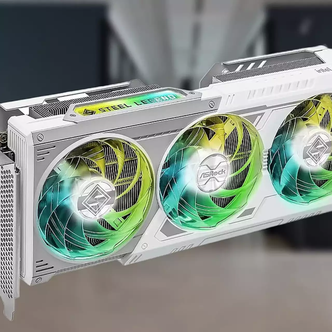Новая видеокарта Intel Arc B580 засветилась в утечке с Amazon Новая видеокарта Intel Arc B580 засветилась в утечке с Amazon
