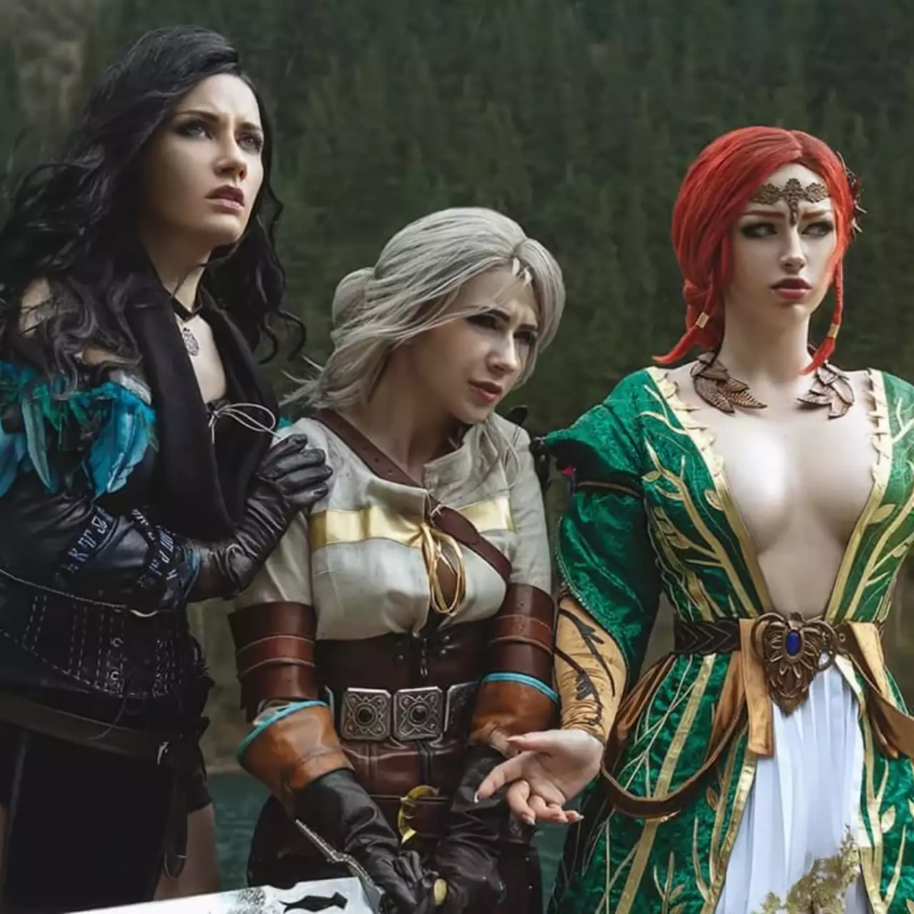 Девушки из России показали красивый косплей Трисс, Йеннифэр и Цири из The Witcher 3