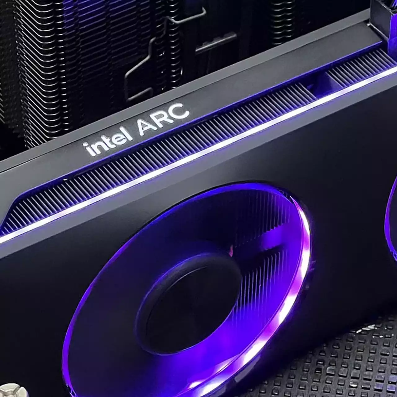 Стали известны подробности о видеокартах Intel Arc B570 и B580