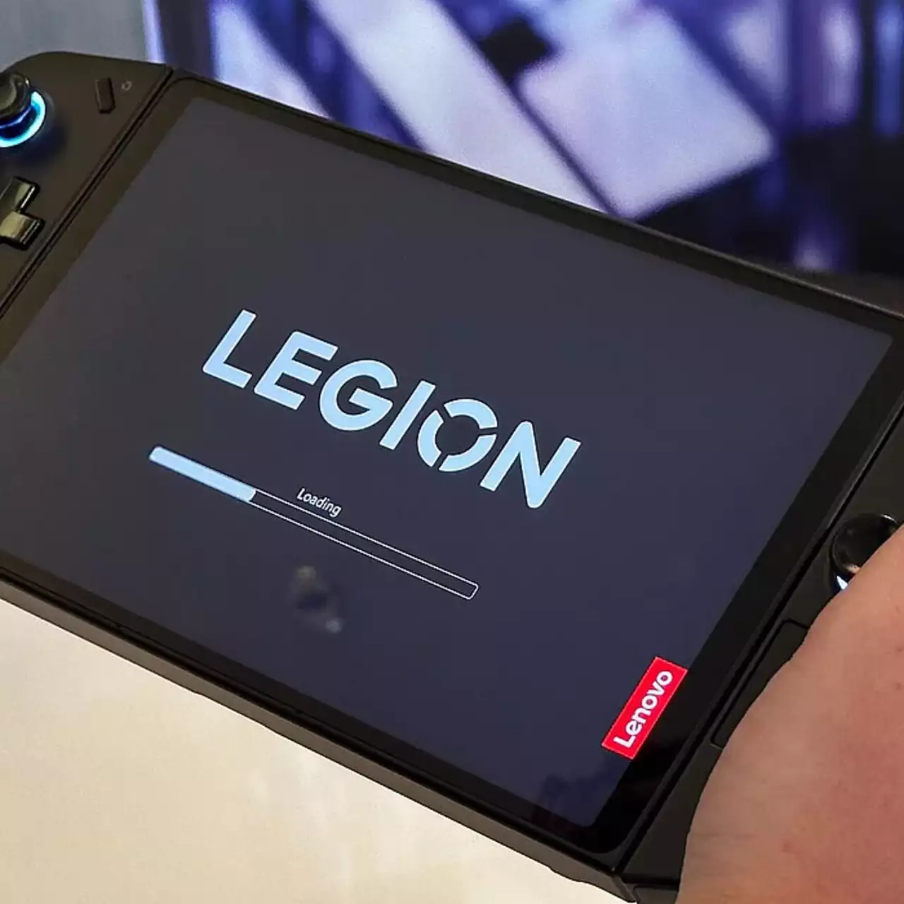 Lenovo готовит к выходу Legion Go S — портативную консоль за $399 Lenovo готовит к выходу Legion Go S — портативную консоль за $399