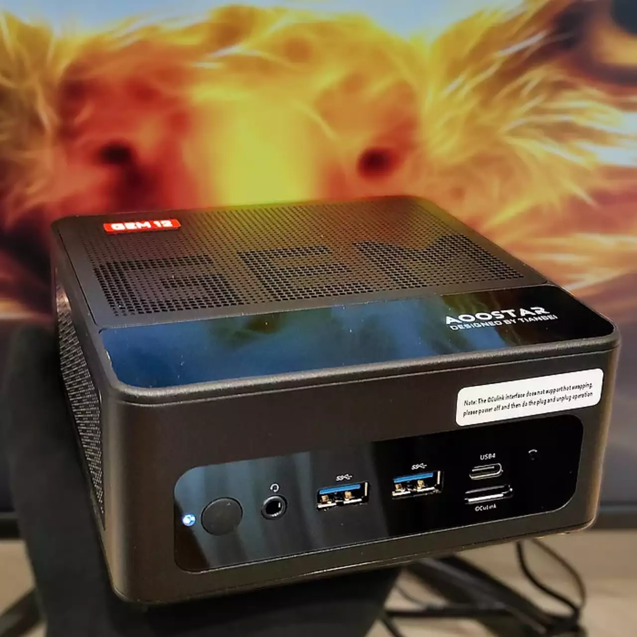 Представлен новый игровой мини-ПК Aoostar GEM 12 Pro Max с цветным дисплеем и OCuLink Представлен новый игровой мини-ПК Aoostar GEM 12 Pro Max с цветным дисплеем и OCuLink