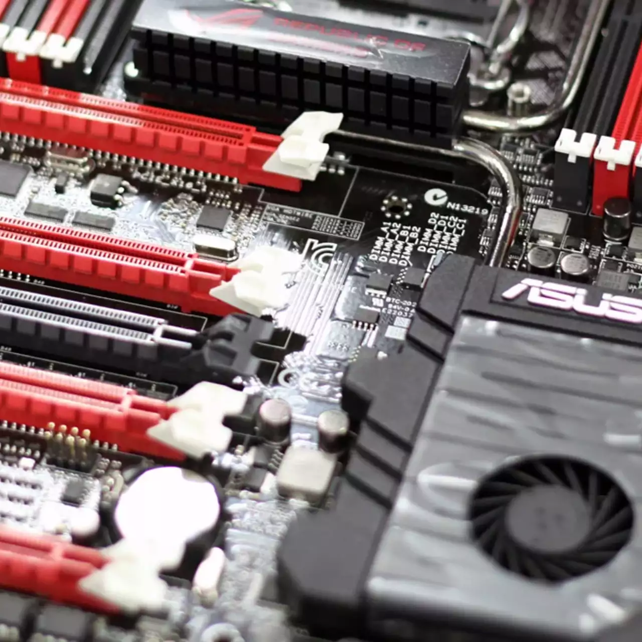 ASUS ускоряет память и процессоры Ryzen 9000 новым обновлением ASUS ускоряет память и процессоры Ryzen 9000 новым обновлением
