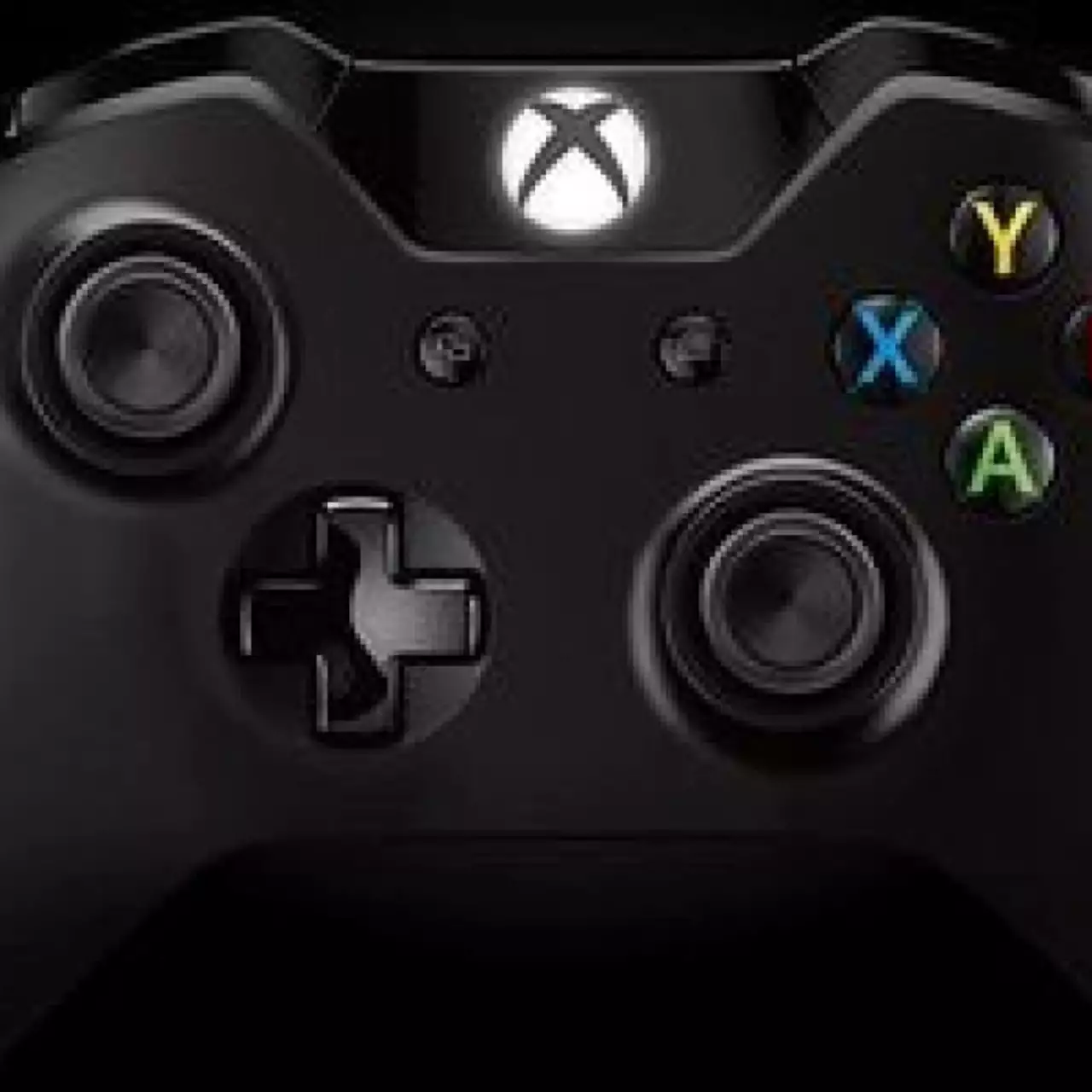 Геймпад Xbox One был разобран на части